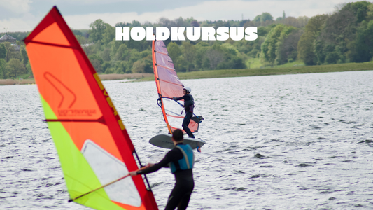 HOLD WINDSURFING